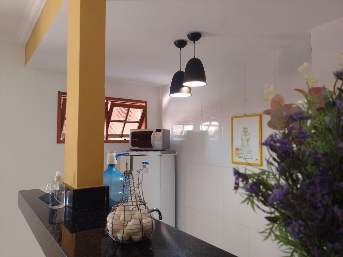 CONFORT- PRÁTICO e DOBLE ROOM, com AR e PRÓXIMO DE DUNAS, FORTE E A UM PASSO DE ARRAIAL DO CABO 8 km Cabo Frío Exterior foto
